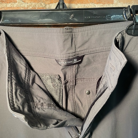 Men's Charcoal Joggers - Picture 3 of 6